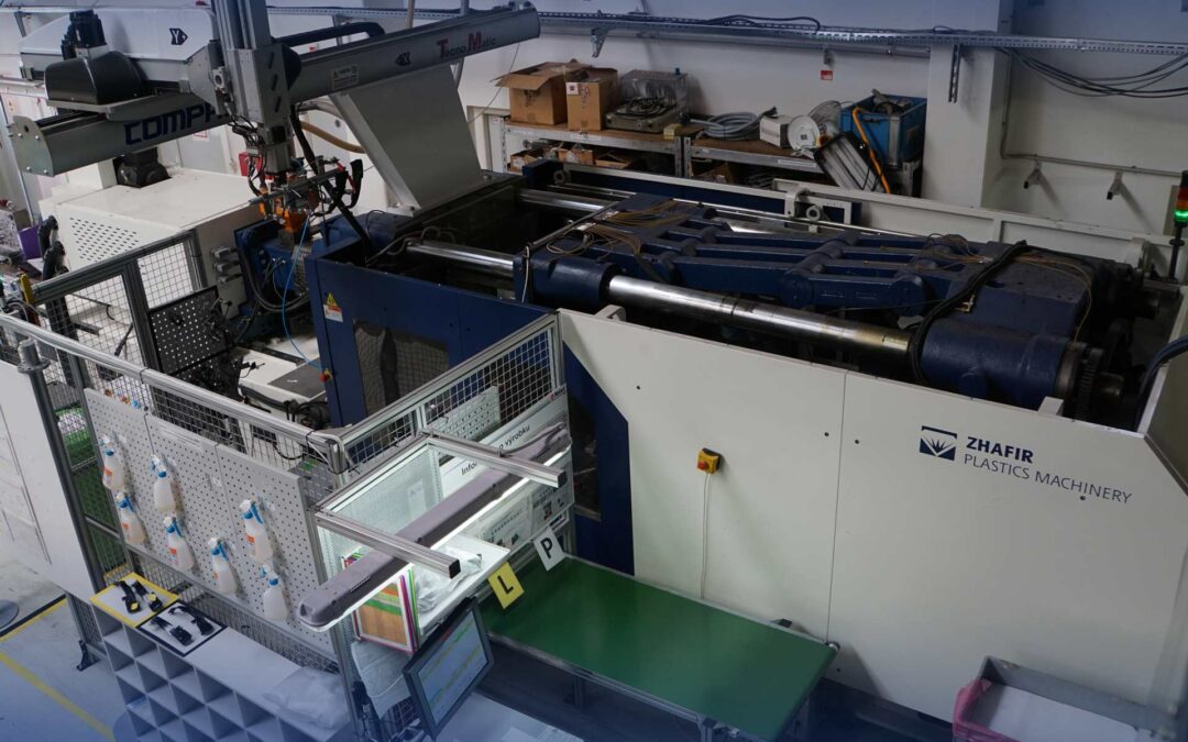 Magna Mirror Systems