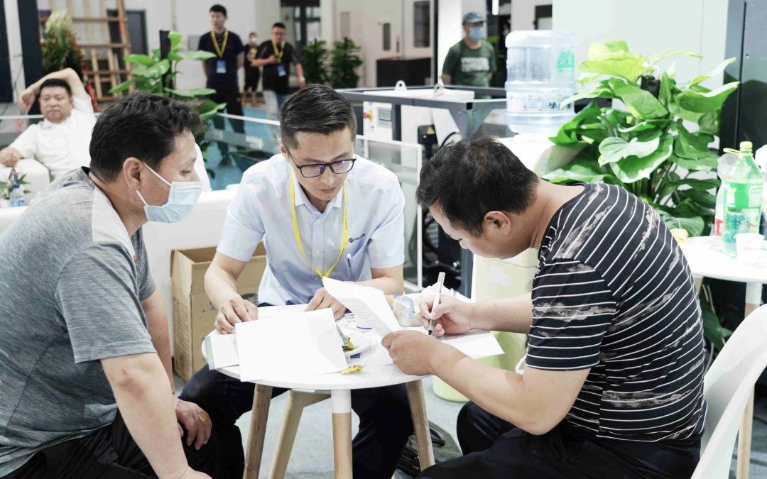 Haitian Precision machine tool is popular in Jinan